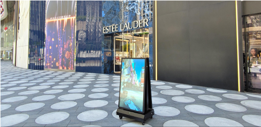Public plaza application of dual-sided energy storage display